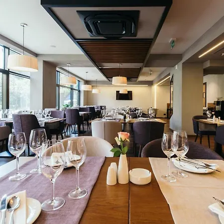 Hotel Point 4*