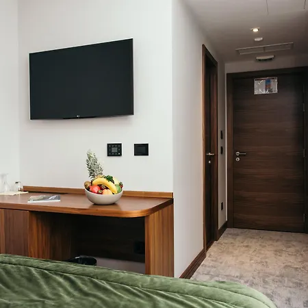 Hotel Point 4*