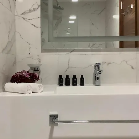 Point Hotel 4*